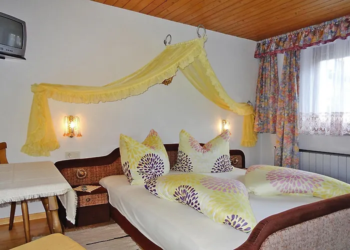 Appartement In Zillertal Near Spieljochbahn